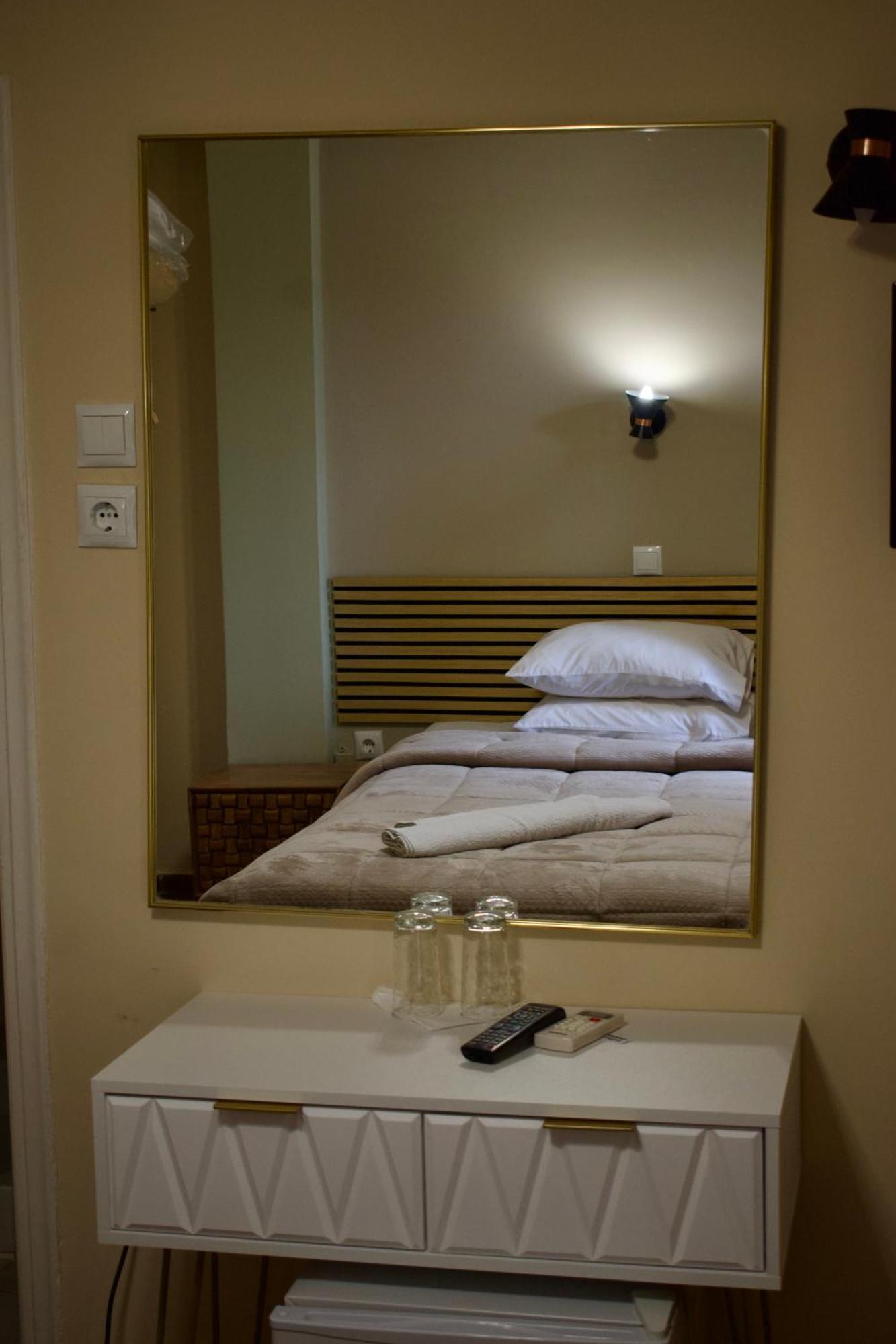 Nafsika Hotel Athens Centre Ngoại thất bức ảnh